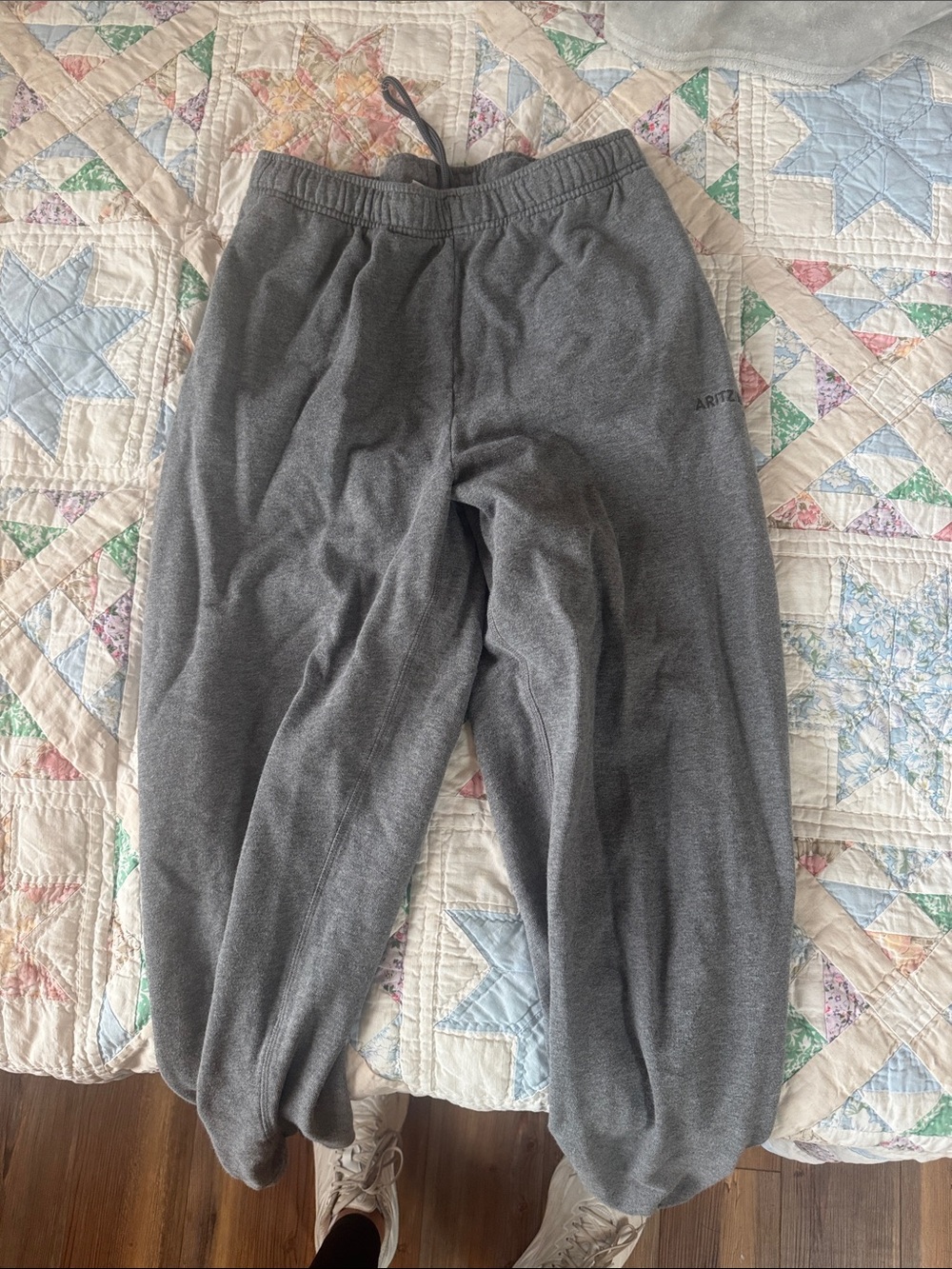 Aritzia Gray Fleece Sweatpants